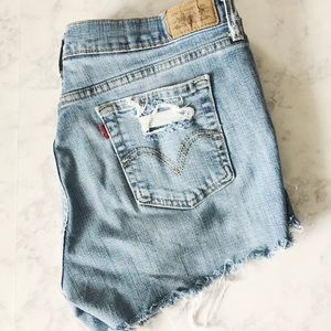 Levi shorts
